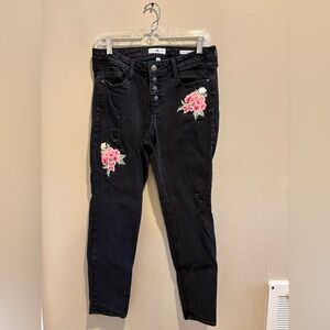 Elegant Black Skinny Jeans with Floral Embroidery